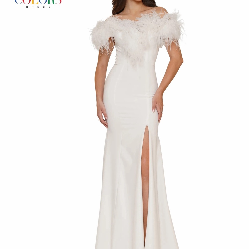 Chic Off-Shoulder White Feathered Gown